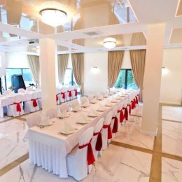 Bon Ton  - Sale weselne