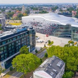 Q Hotel Plus  - Sale weselne