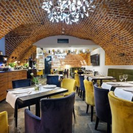 Restauracja Pod Piątką - Sale weselne