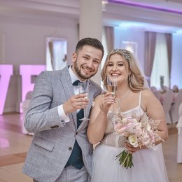 START MEDIA Foto i Video + Dron - Kamerzysta na wesele