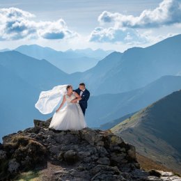 Waldek Tomczuk - fotograf - Fotograf ślubny