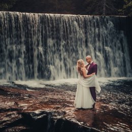 Adam Wojtczak - Fotografia i Film - Fotograf ślubny