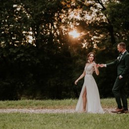 PUNTO DE VISTA Ewa Kaim - Fotografia ślubna - naturalna, pełna emocji - Fotograf ślubny