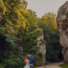 Ann Marie Frames - subtelna fotografia reportażowa, foto-video - Fotograf ślubny