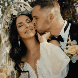 Oferujemy nowoczesne filmy i zdjęcia! 4K DRON W CENIE - Kamerzysta na wesele