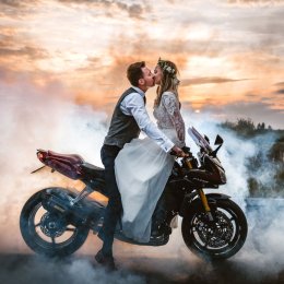 Latający Kowal - Fotograf ślubny