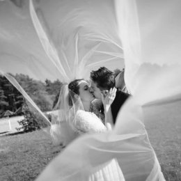 Tomasz Sadowski Fotografia - Fotograf ślubny