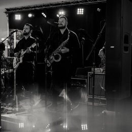 Syntoteka - Oprawa muzyczna