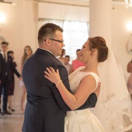 Karolina - fotografia i grafika - Fotograf ślubny