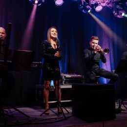 Kropka nad I - Oprawa muzyczna