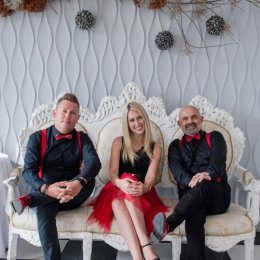 Omega - Oprawa muzyczna