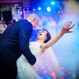 Red Art Studio fotografia - uwiecznimy Wasze emocje na lata ... - Fotograf ślubny