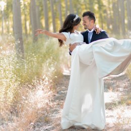 Emilia Bednarska - Fotografia studyjna i plenerowa - Fotograf ślubny