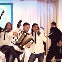 Chłopcy z Placu Bema 100% na żywo - Oprawa muzyczna