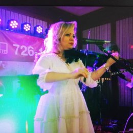 Zespół Red Light 100% na żywo - Oprawa muzyczna