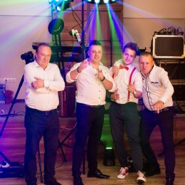 Zespół eXsite - Oprawa muzyczna