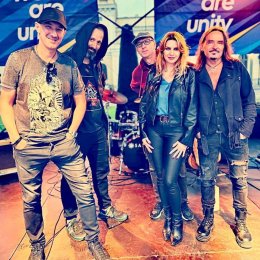 Party Brothers Band 100% live - Oprawa muzyczna