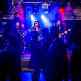 Cover Band GOŚCIE - Oprawa muzyczna