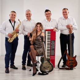 Zespół Prima 100% na żywo - Oprawa muzyczna