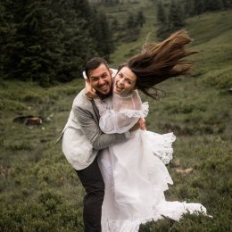 StudioRynek13 Niepowtarzalna fotografia ślubna - Fotograf ślubny