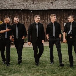 Revers - Oprawa muzyczna