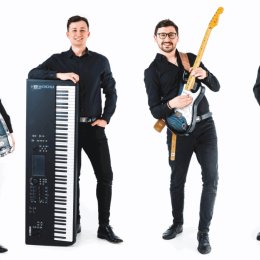 The Stringers  - Oprawa muzyczna