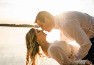 Z przymrużeniem oka - Anna Majcher