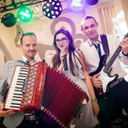 Zespół Maxton - Oprawa muzyczna