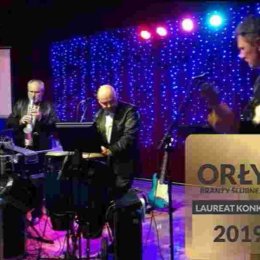 Kapsel Band - Oprawa muzyczna