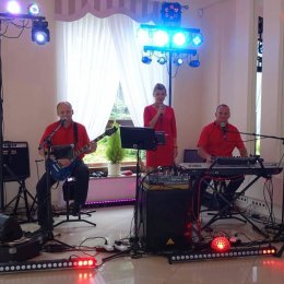 Zespół Irydion - Oprawa muzyczna