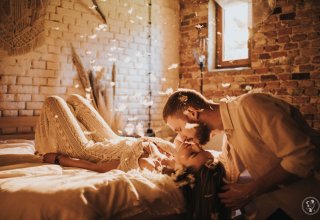 OPOWIEM WASZĄ HISTORIĘ I ZATRZYMAM WSPOMNIENIA NA ZAWSZE