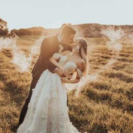 Między Kadrami Zuzanna Wilamowska - naturalność&emocje&ciepłe barwy - Fotograf ślubny