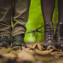 Subtelna fotografia ślubna, naturalna i dyskretna, dwóch fotografów. - Fotograf ślubny