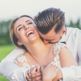 SfilmujMnie - Film i zdjęcia w miłej i kreatywnej atmosferze. - Fotograf ślubny