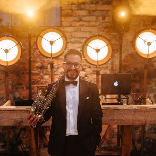 Karol Zaremba Music. DJ, Saksofonista, Wodzirej - DJ na wesele