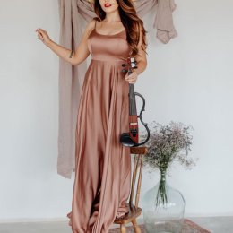 Lena The Violinist - skrzypaczka - Oprawa muzyczna