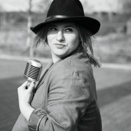 Wokalistka Barbara Lalko - Oprawa muzyczna
