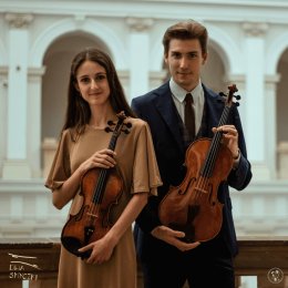 Dwa Smyczki - Oprawa muzyczna