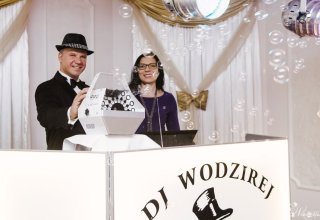 DJ wodzirej z akordeonem