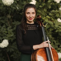 Magdalena Jarząbek Wiolonczela - Oprawa muzyczna