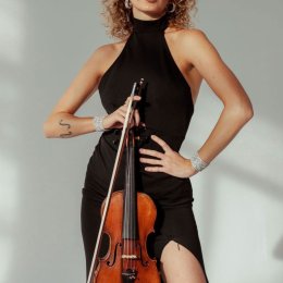 Skrzypaczka Sara Derejczyk - Oprawa muzyczna