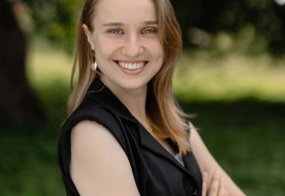 Wokalistka Karolina Jezierska