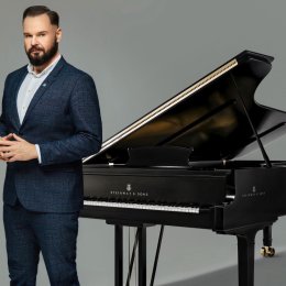 Pianista Jakub Czech - Oprawa muzyczna