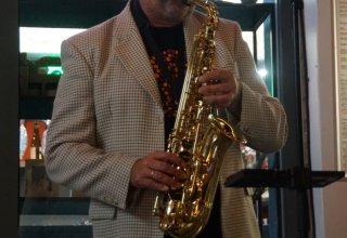 Czesław Zdrojewski - Saxy Ziggy