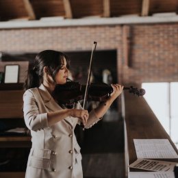 Alicja Hartman skrzypce - Oprawa muzyczna