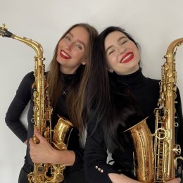 SaxAmigas - Oprawa muzyczna