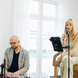 O Niebo Lepiej - Oprawa muzyczna