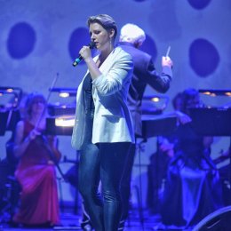 Adela Konop - wokalistka - Oprawa muzyczna