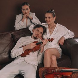 Zespół Akade Trio - Oprawa muzyczna