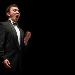 Tenor Mikołaj Stępczak - Oprawa muzyczna